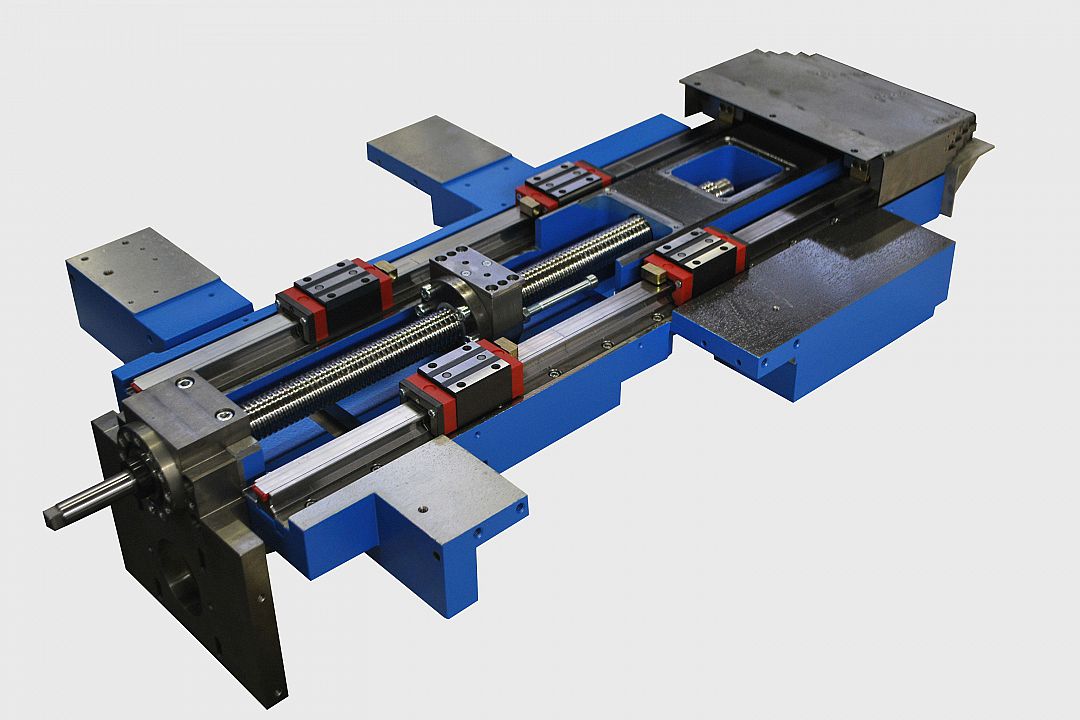 Support with linear guides, telescopic cover and 6 runner blocks as well as extended face travel and cross slide.